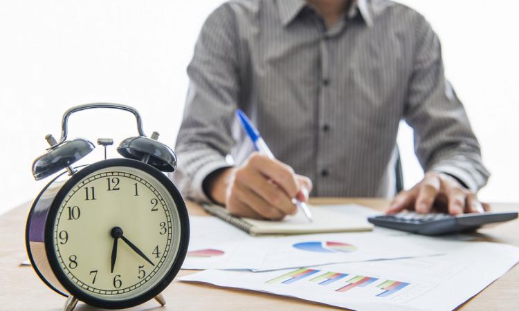 оформить кредит в выходной день